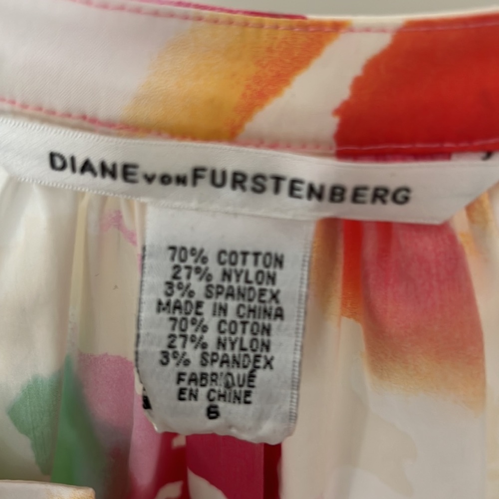 Diane Von Furstenberg Watercolor Floral Puff-Sleeve Blouse in Cream, Pink, Green - Picture 2 of 3